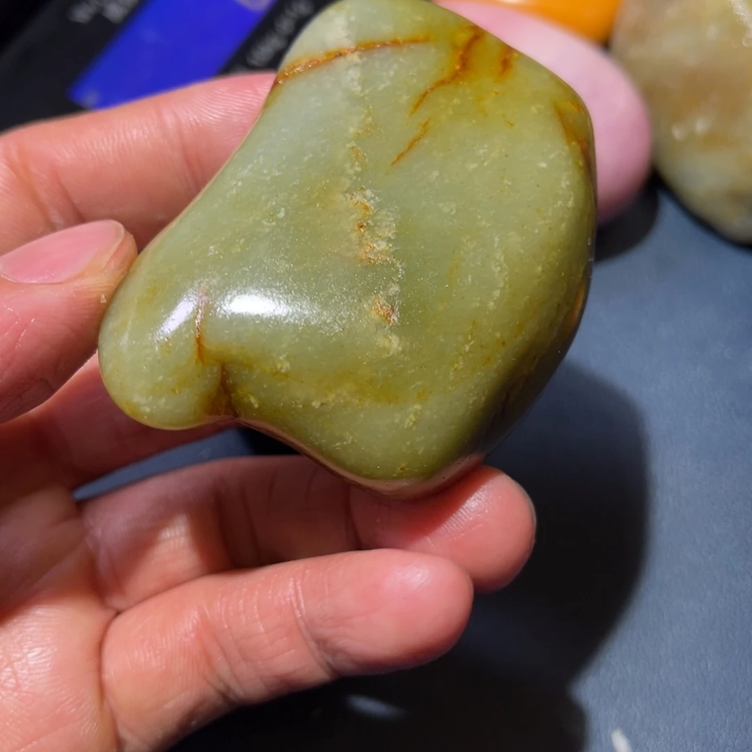 和田玉未镶嵌珠宝奇石