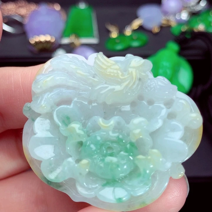 吊坠(不含链)未镶嵌翡翠