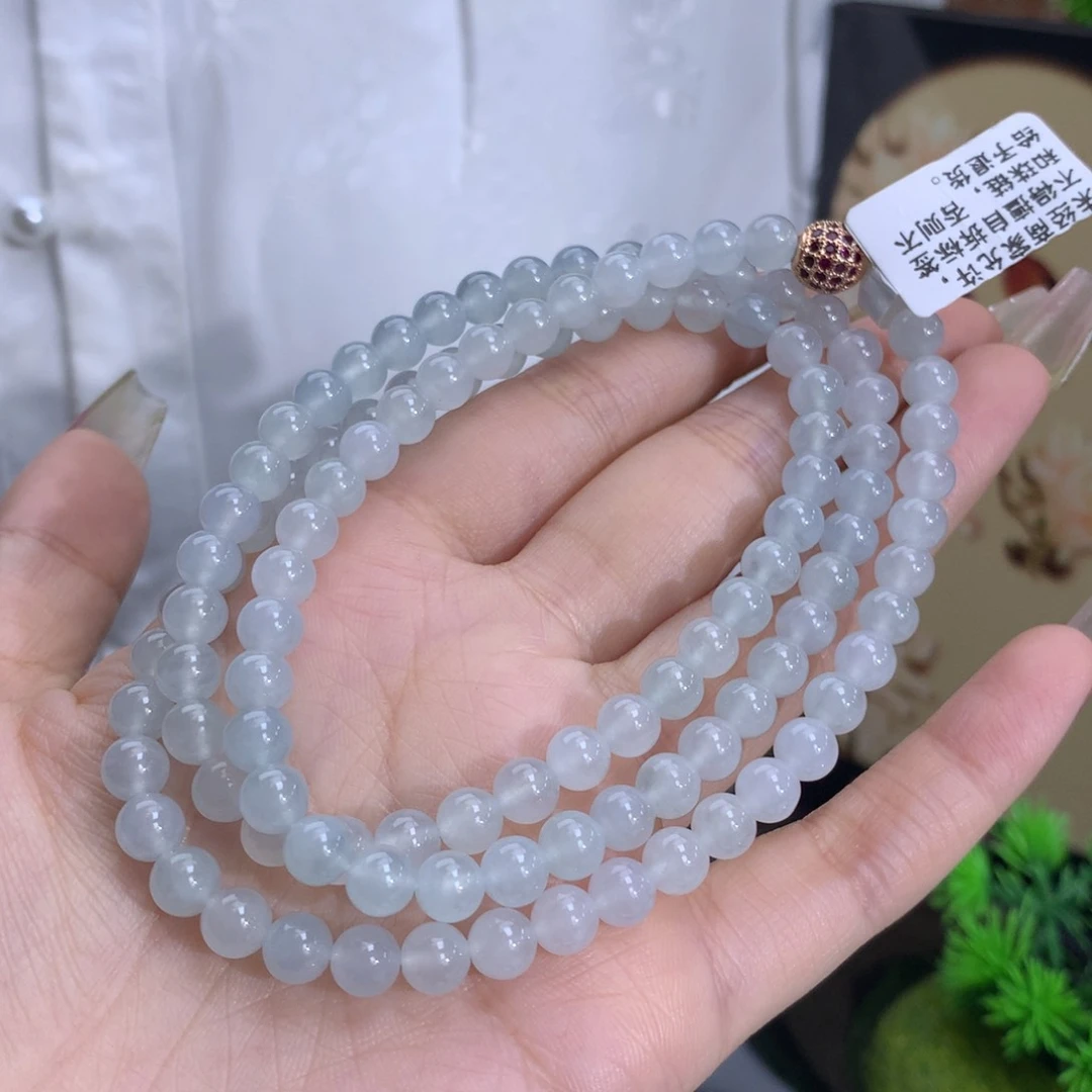 翡翠手链未镶嵌卡6.1冰胶淡蓝底