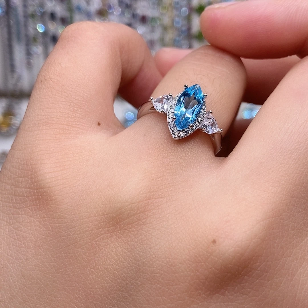 银S925镶嵌戒指托帕石