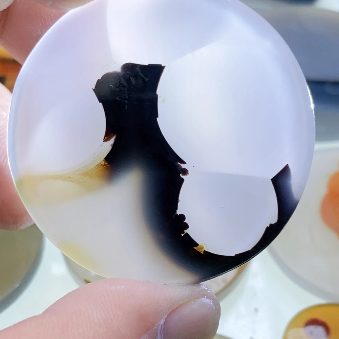 【闪购商品】玛瑙/玉髓颈饰未镶嵌凯****.