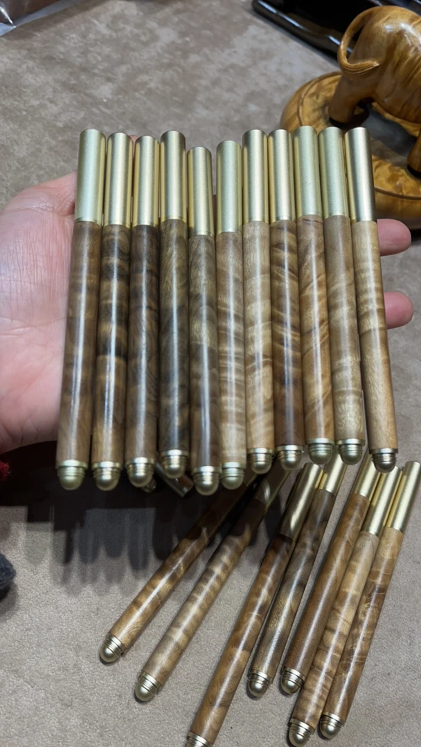 金丝楠木水波定心笔