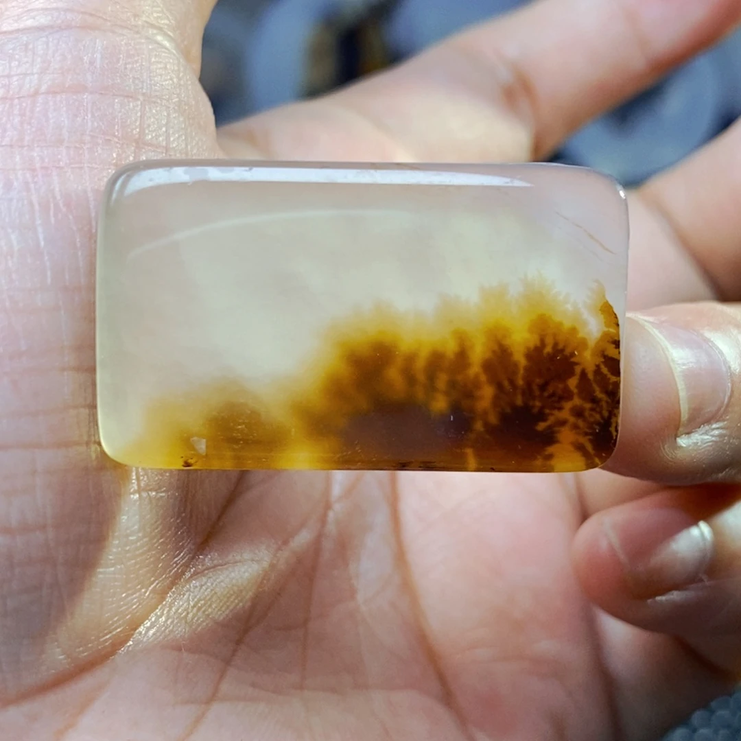 玛瑙/玉髓未镶嵌珠宝奇石
