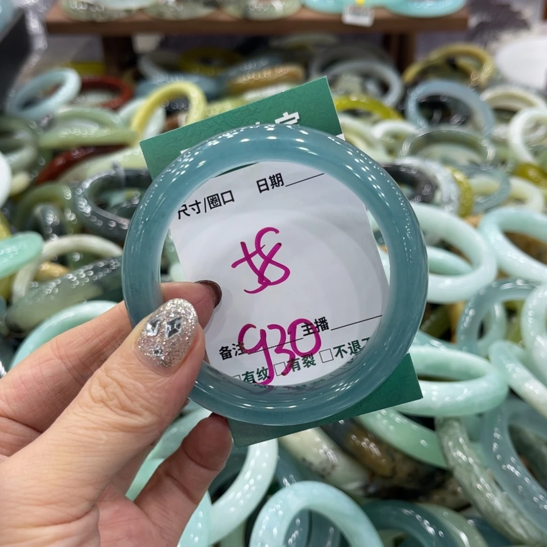 岫玉未镶嵌手镯手镯^_^