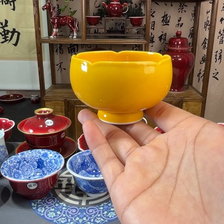 景德镇陶瓷浅行花口禅定杯