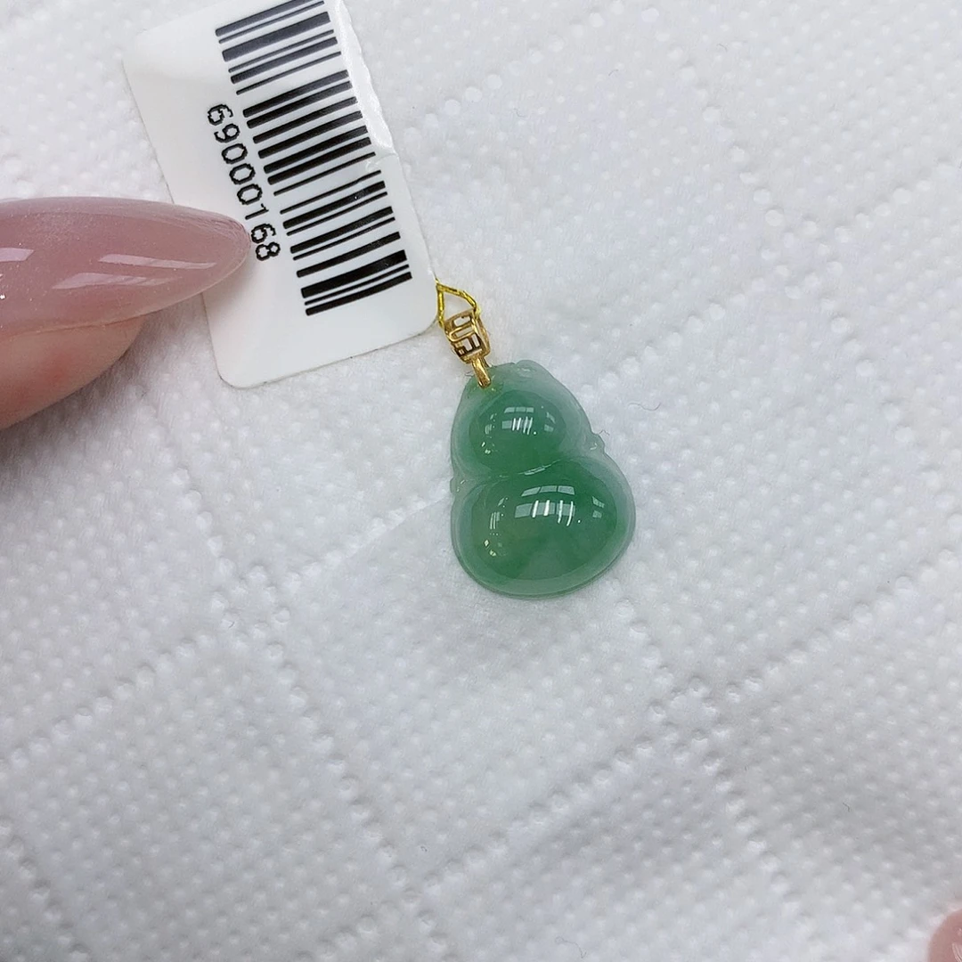 颈饰18K金镶嵌翡翠