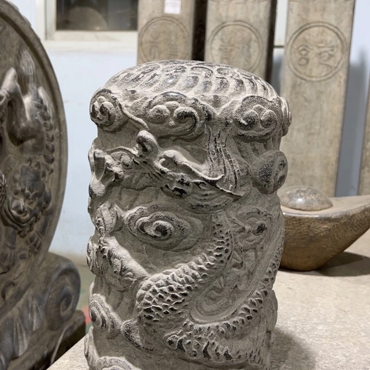 醉***4天然青石，龙柱，不包邮