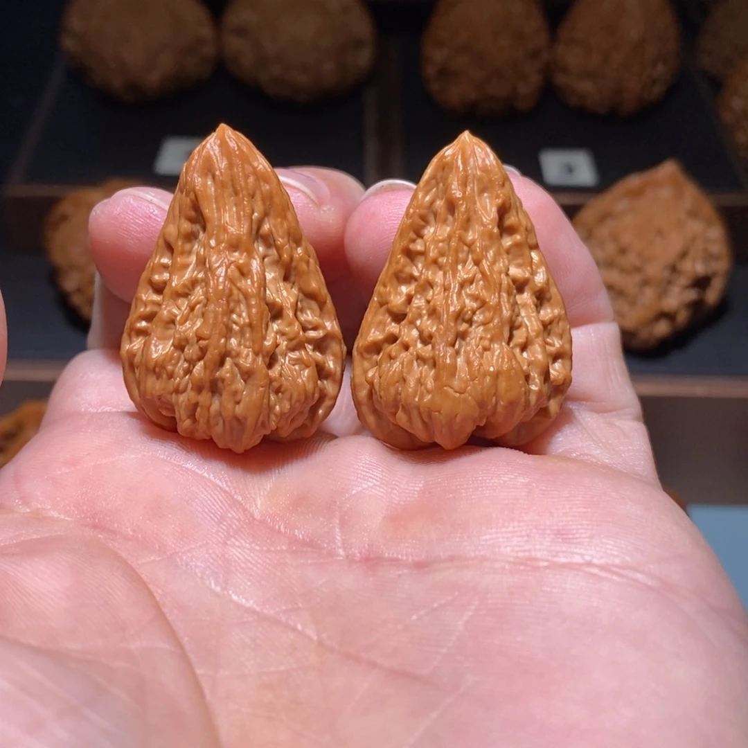 吊坠文玩核桃塔尖