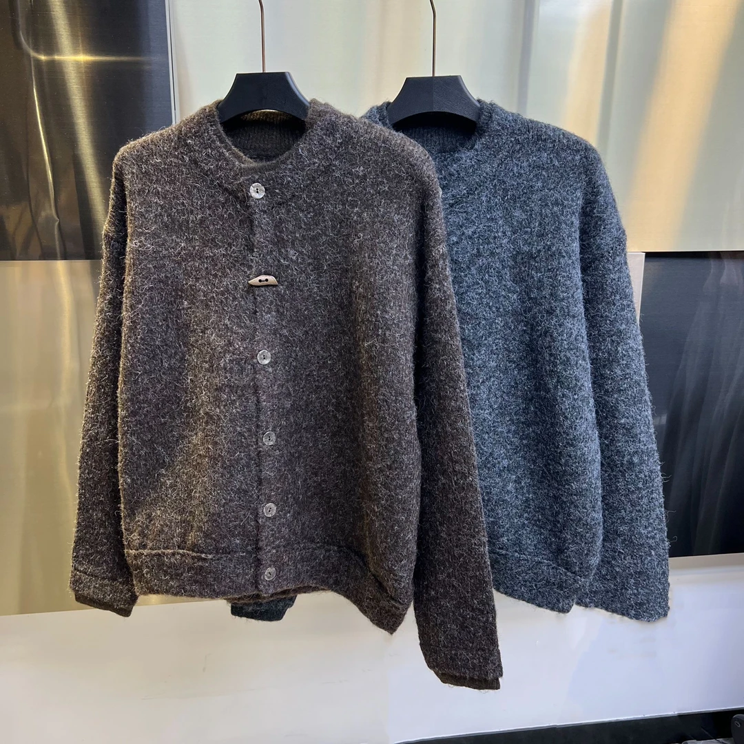 3568 【52环保聚酯 24锦纶 18聚酯 5羊毛 1氨纶】羊毛开衫W027-8809