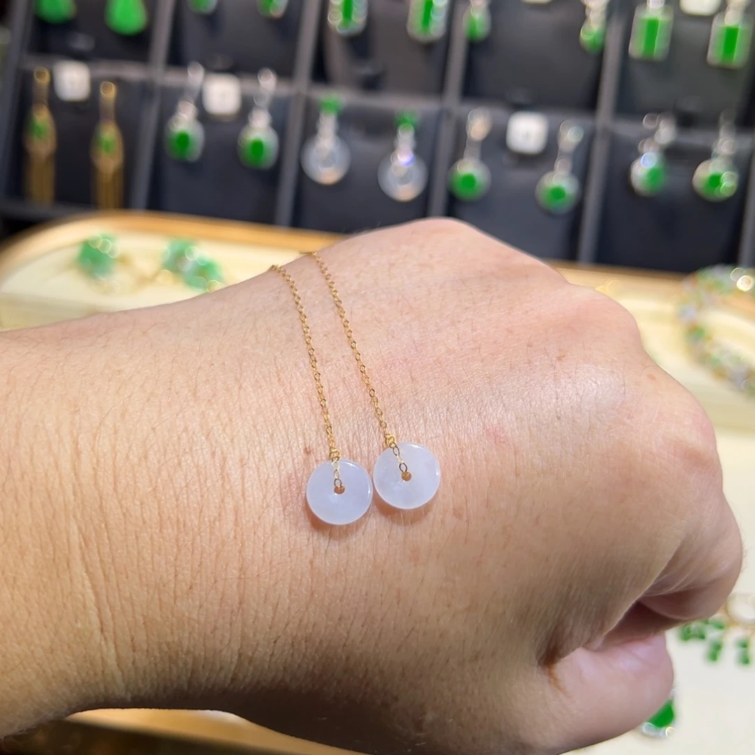 颈饰18K金镶嵌翡翠耳线