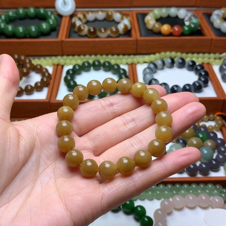 和田玉手串未镶嵌