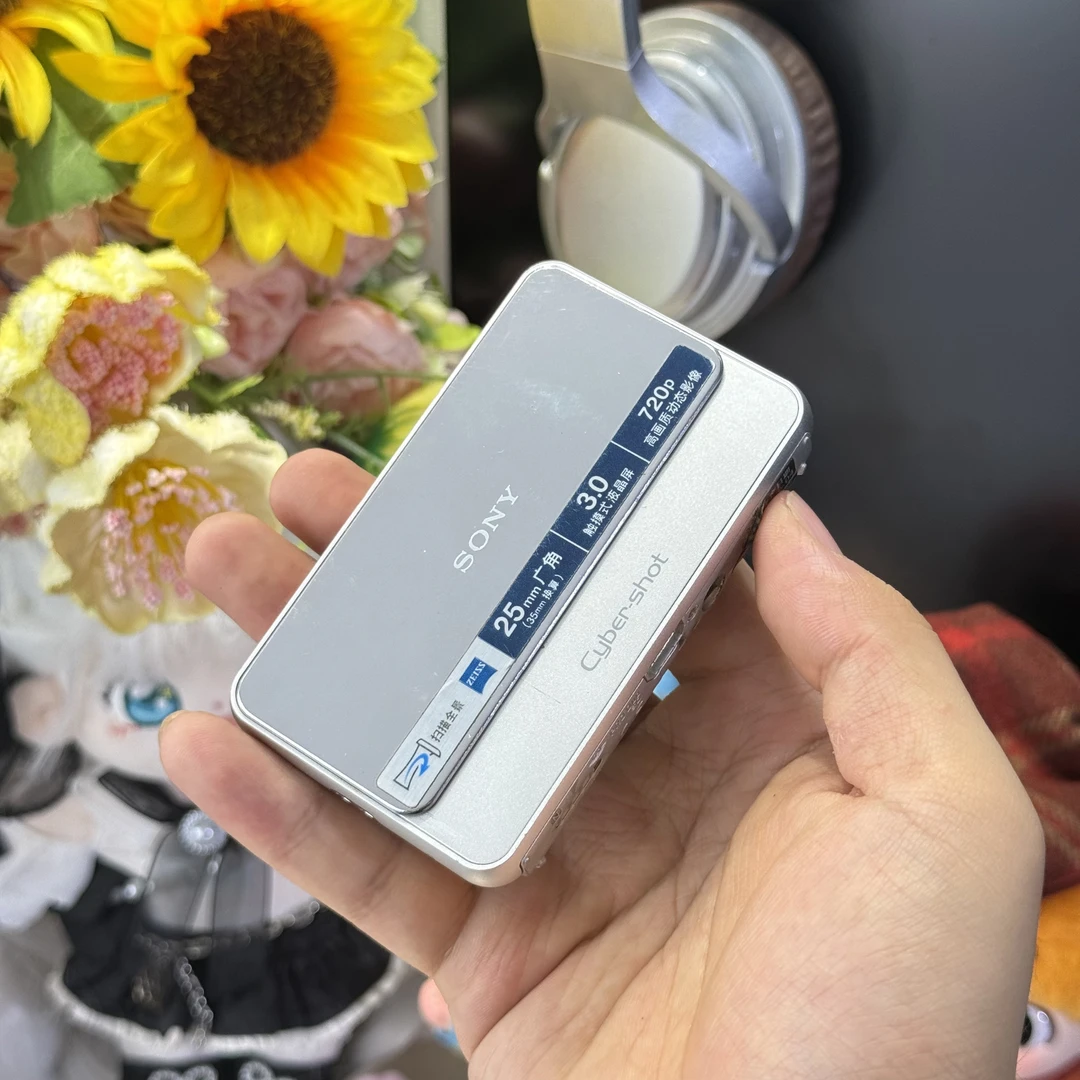 9新 Sony/索尼 索尼t110色彩感好1600万像素滤镜多带配件