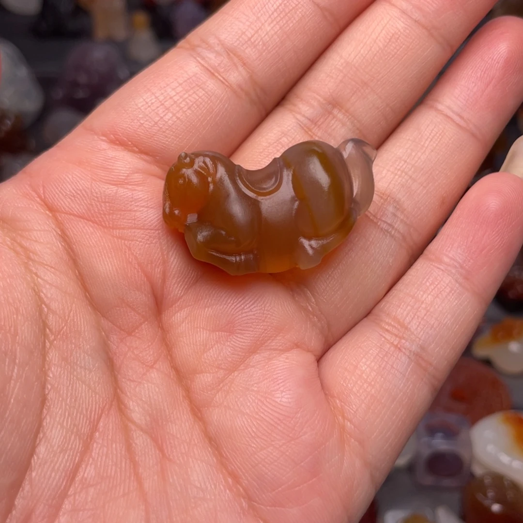未镶嵌颈饰玛瑙/玉髓买家定制打孔，不退不换
