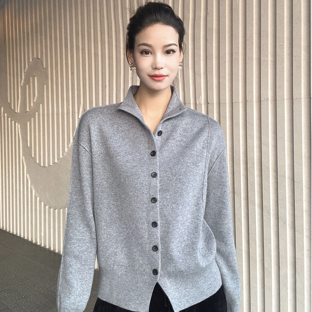 AMASS/阿玛施秋冬新款时尚百搭松弛感圆领羊毛针织开衫548055