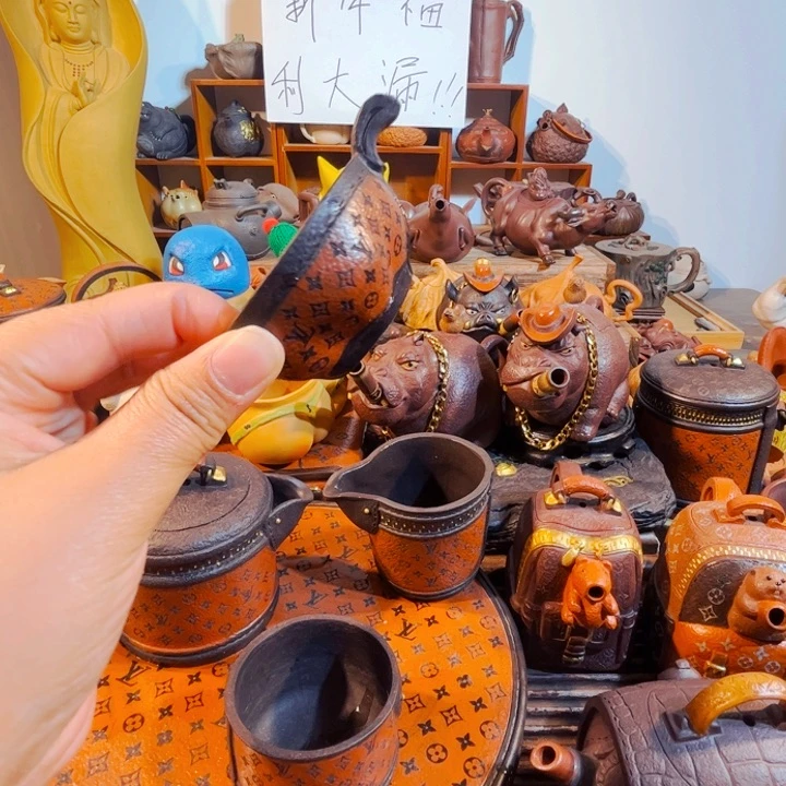 阿***杰紫砂茶壶纯手工制作过程就是