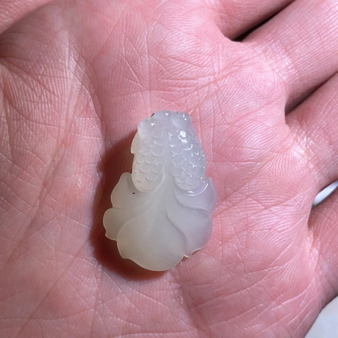 和田玉颈饰未镶嵌?****粥