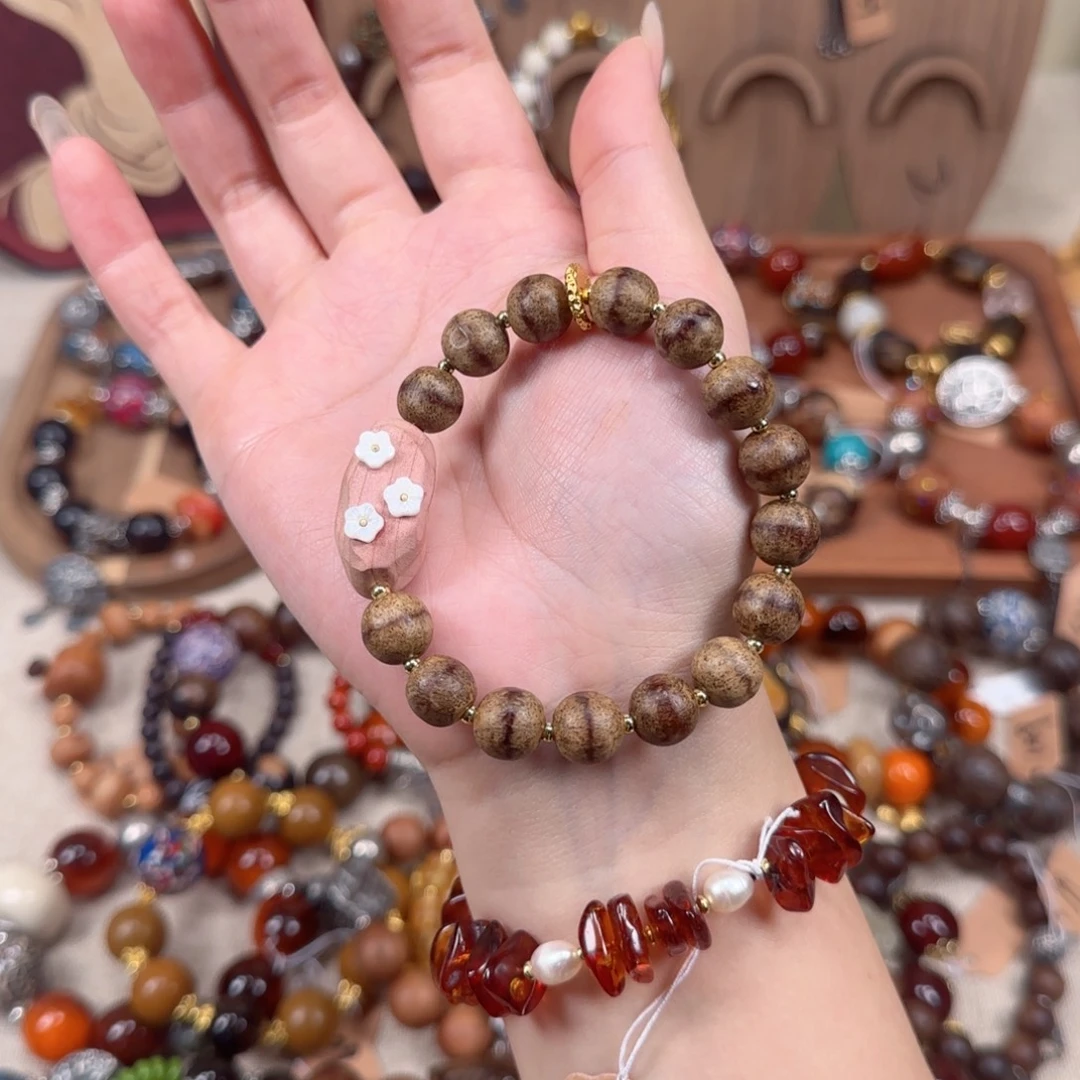 a***次木质非金属手串手串手串手串