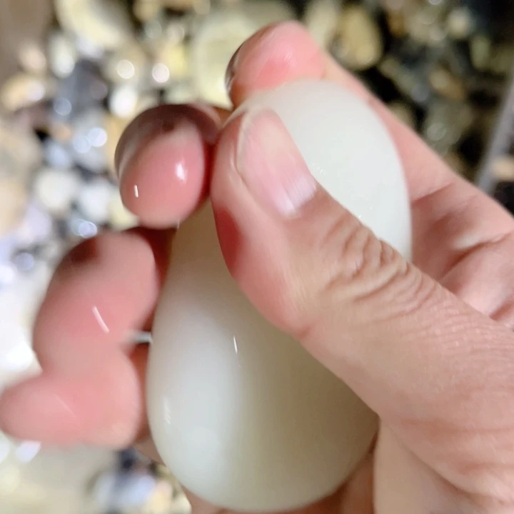 未镶嵌和田玉（糖玉）珠宝奇石