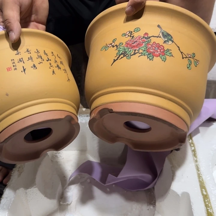 紫砂花盆口径23高度17口20高度14