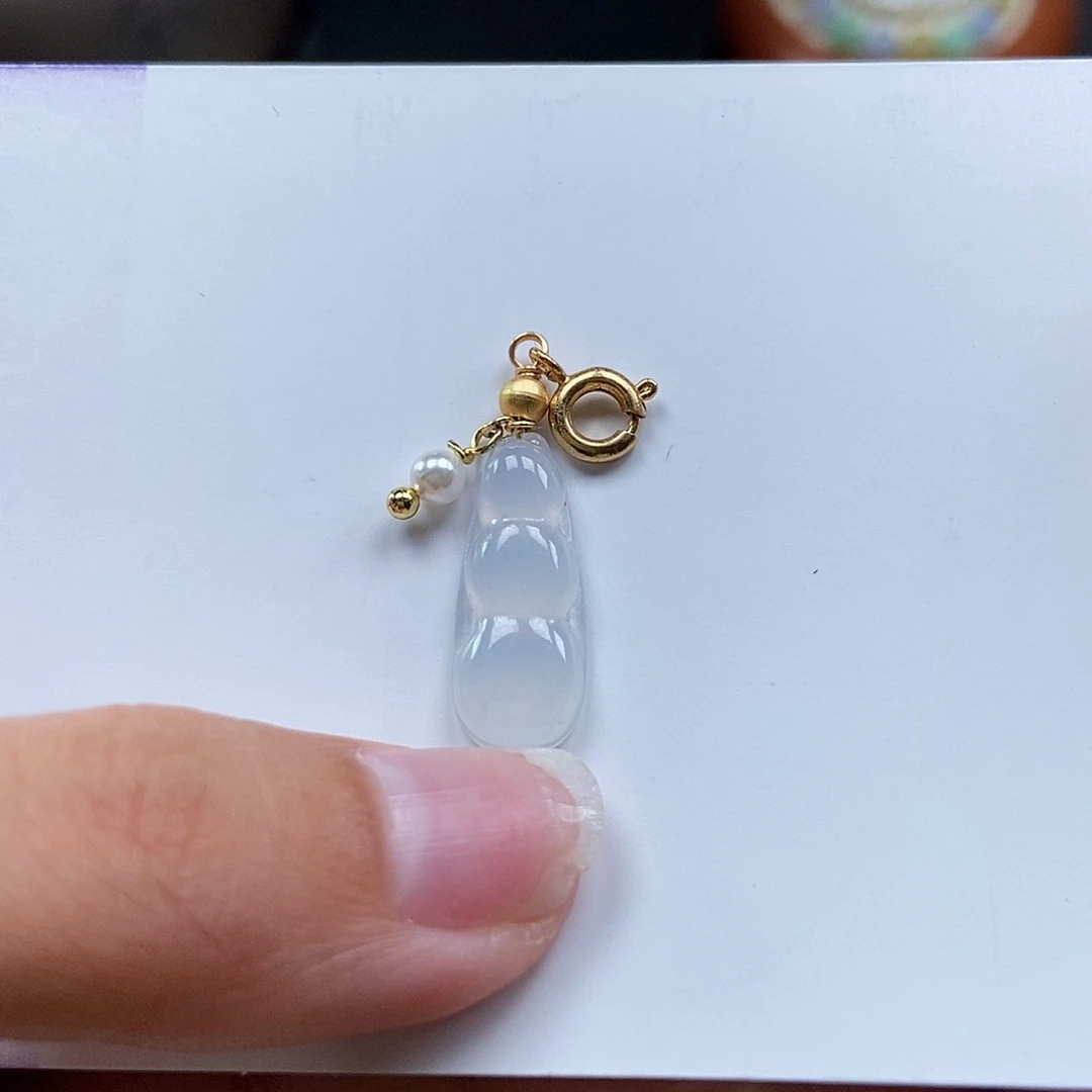 未镶嵌挂件翡翠闪