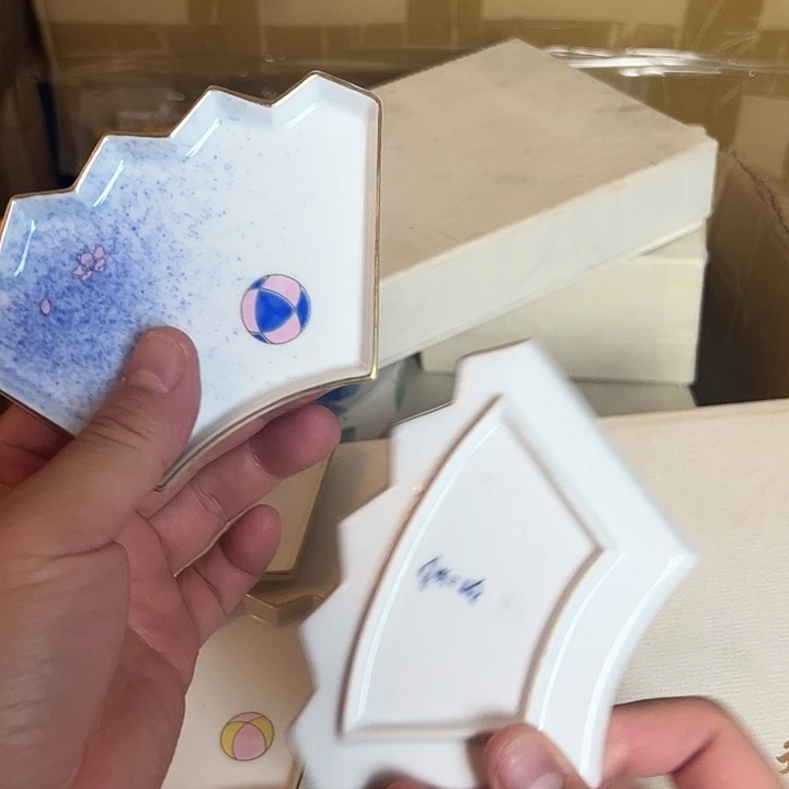 瓷片瓷器啊瓷器瓷器瓷器