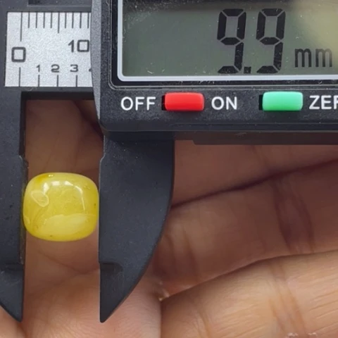 【闪购商品】裸石蜜蜡未镶嵌33杂