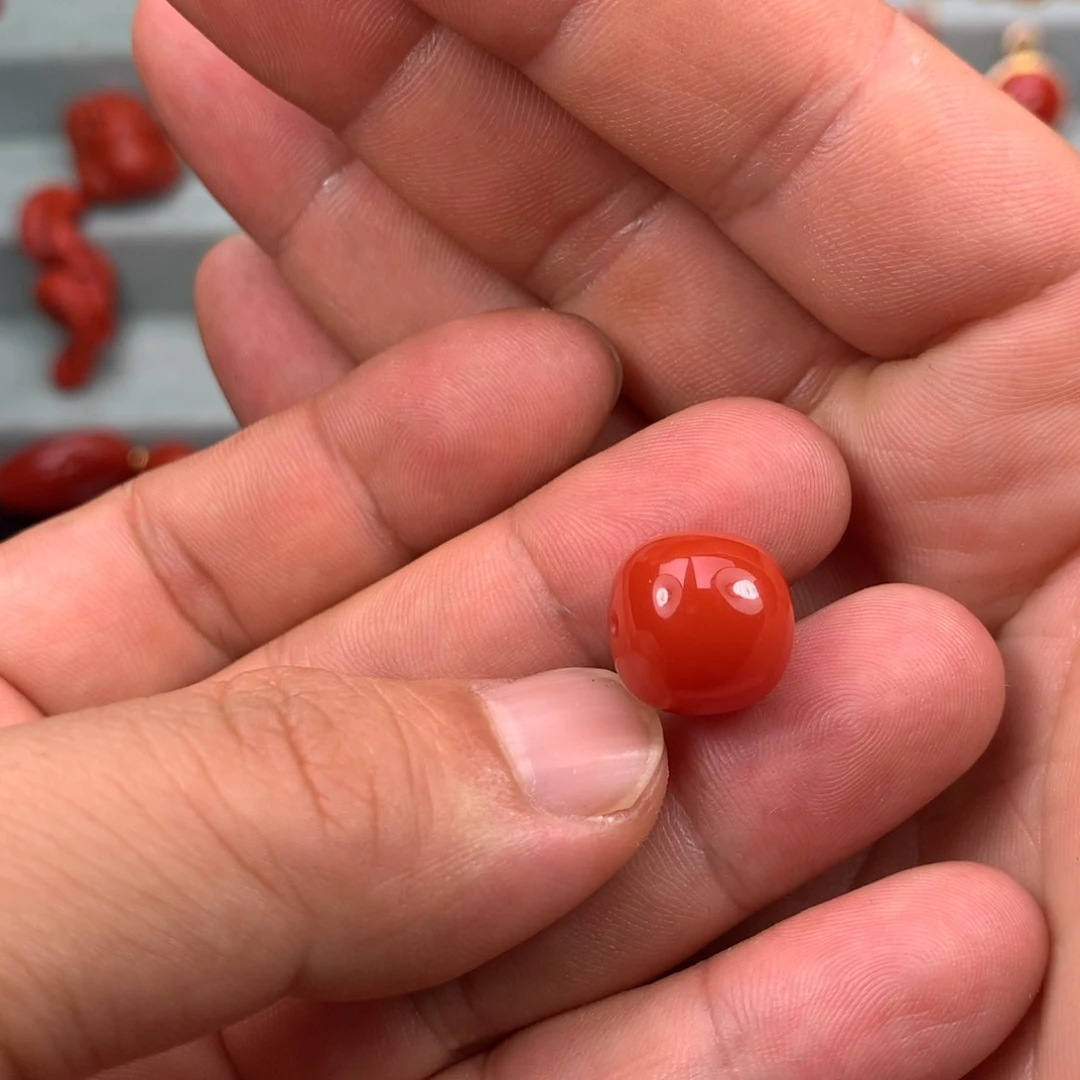 南红玛瑙珠子未镶嵌空**?