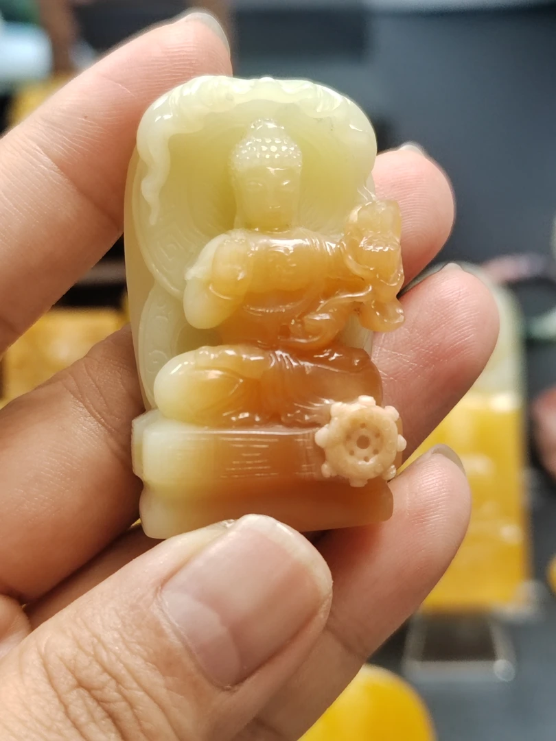 缅黄手工雕刻虚空藏菩萨 无实物 勿乱拍