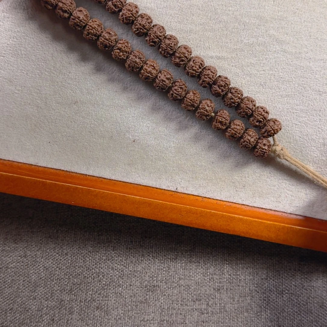 金刚菩提吊坠平细手持定制款9.5mm