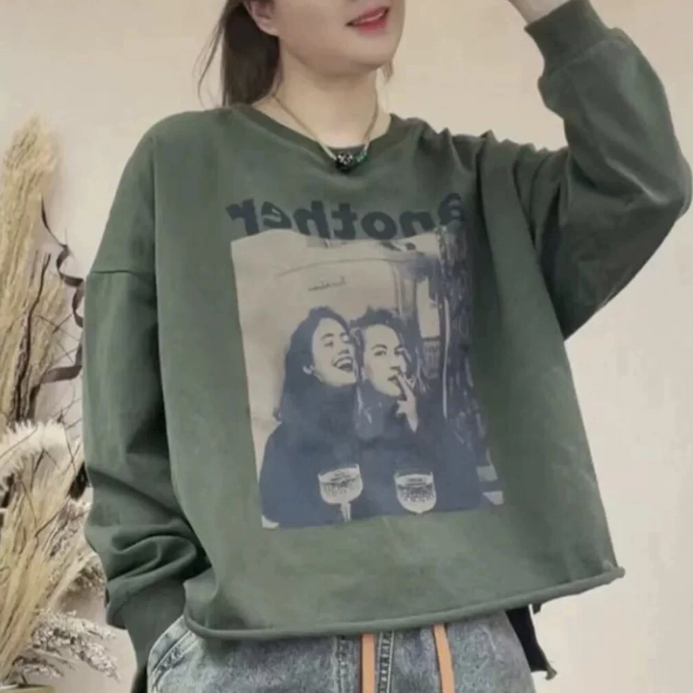 【铃】早春新款炒色文艺宽松大版人物印图纯棉上衣胸围142衣长60