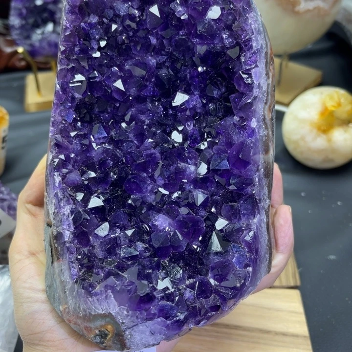 紫晶大型摆件（非配饰）未镶嵌
