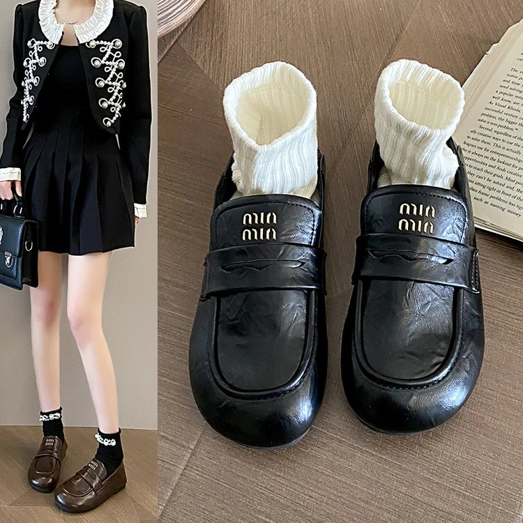 一脚蹬乐福鞋女2025新款平底小皮鞋女复古懒人两穿软底豆豆鞋