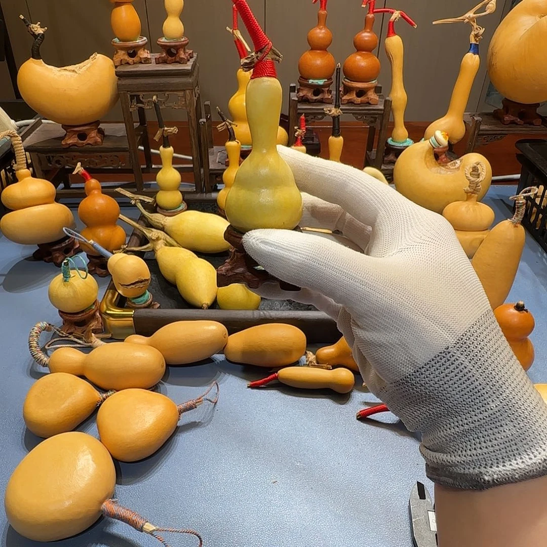 吴***天大叶紫檀（黑酸枝木类）