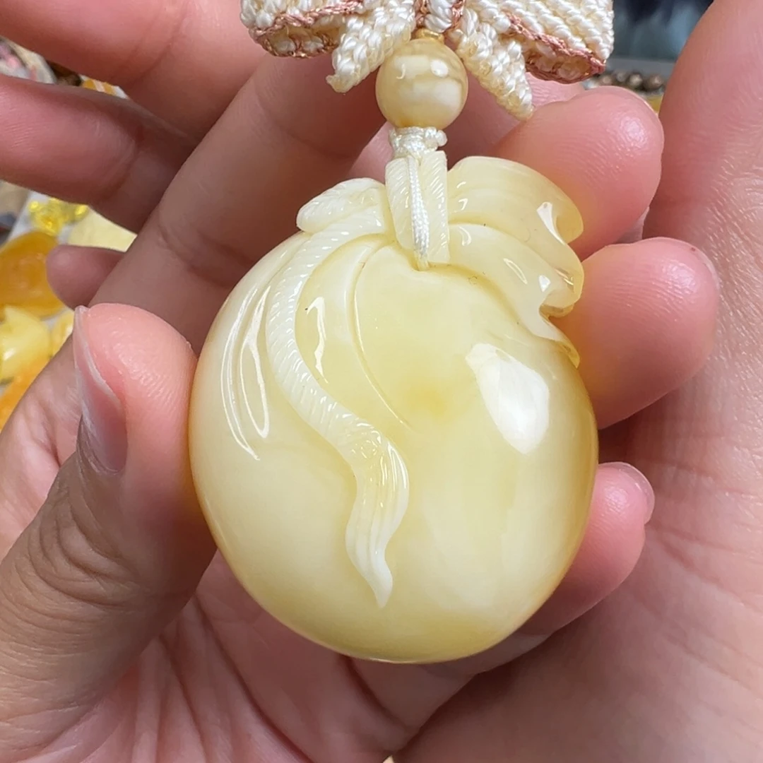 裸石蜜蜡未镶嵌蜜蜡