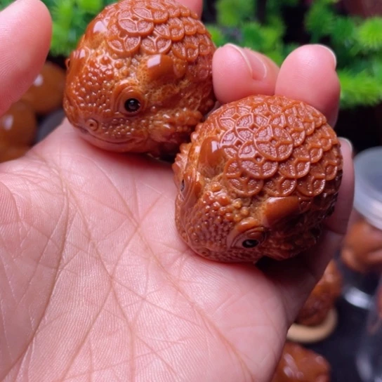 【闪购商品】手串/手链橄榄核广**缘37左右金币金蝉手球