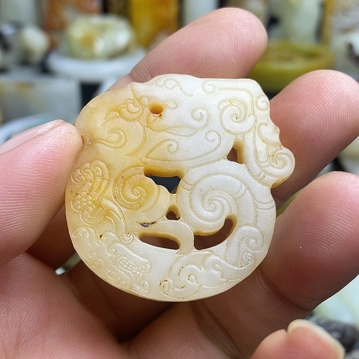 颈饰未镶嵌和田玉