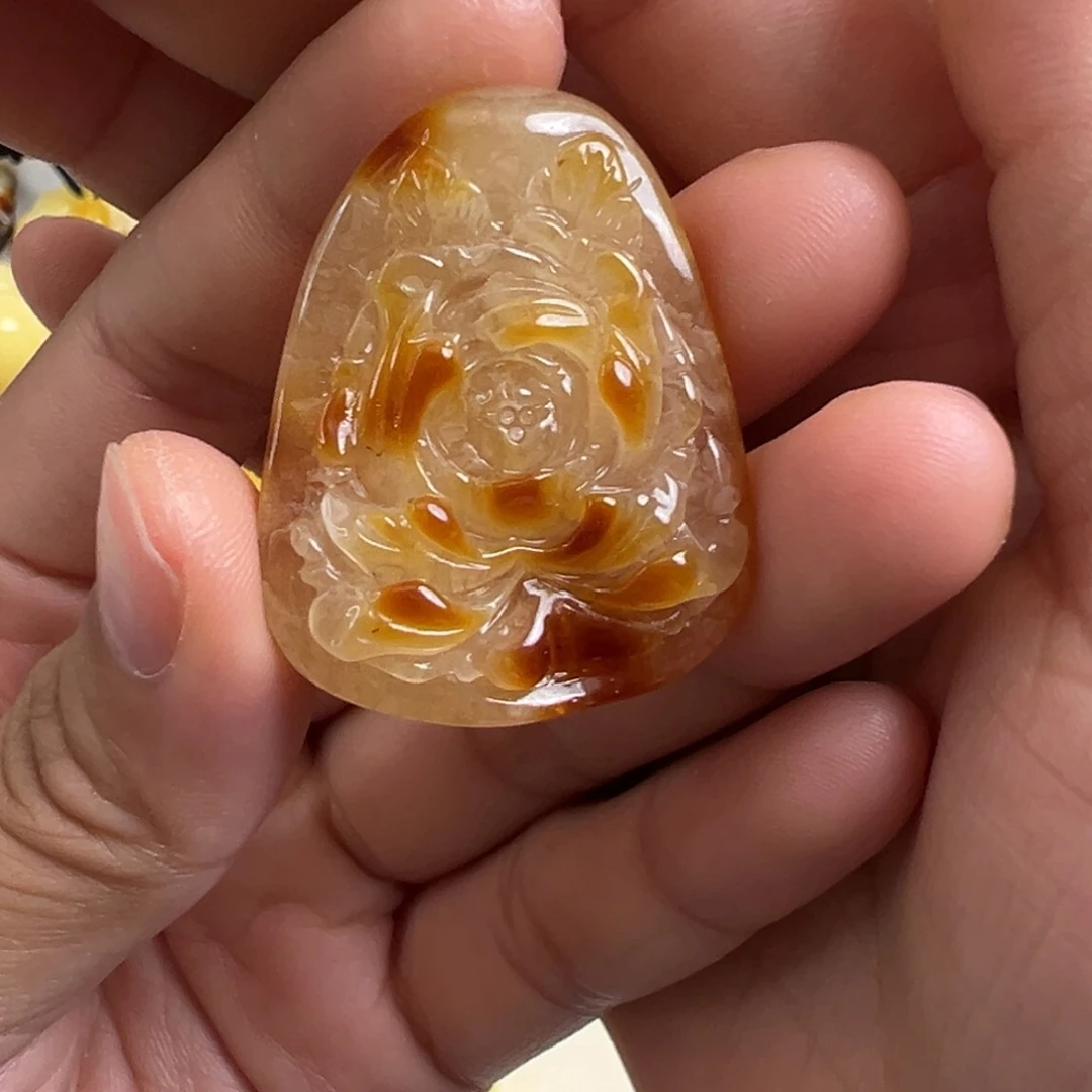 蜜蜡未镶嵌裸石微瑕