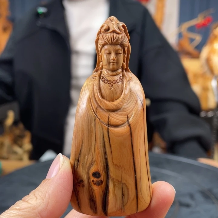 柏木（崖柏）手把件