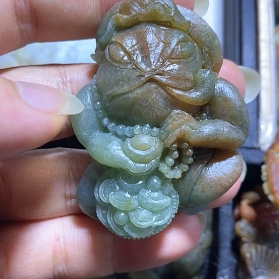 定制翡翠未镶嵌牌子