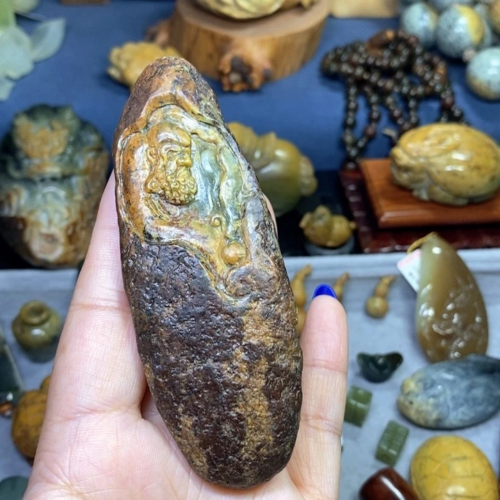 岫岩河磨玉（透闪石质玉）把件未镶嵌