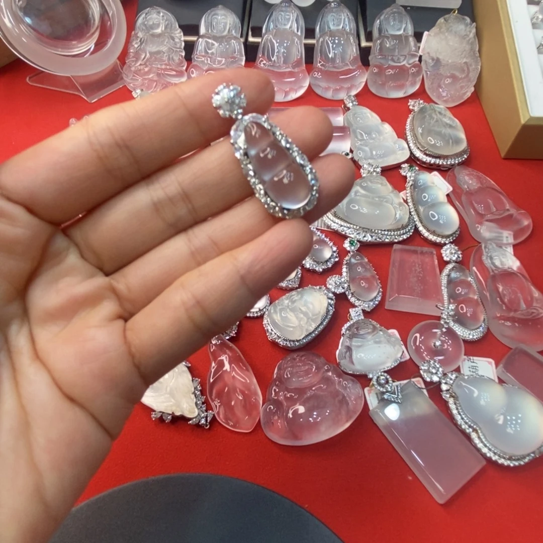石英质玉银S925镶嵌豆子吊坠