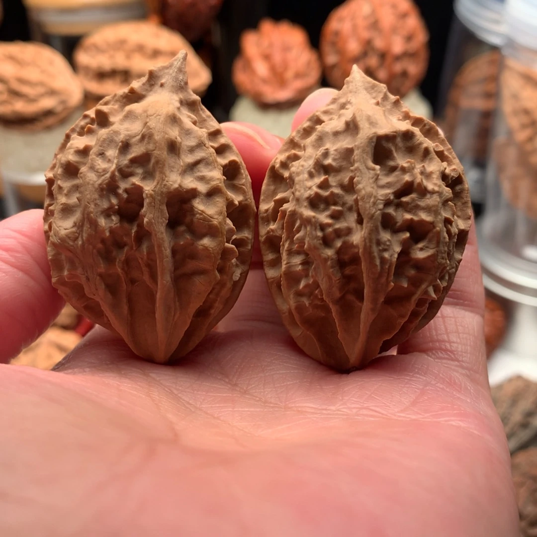 文玩核桃吊坠小武核桃4