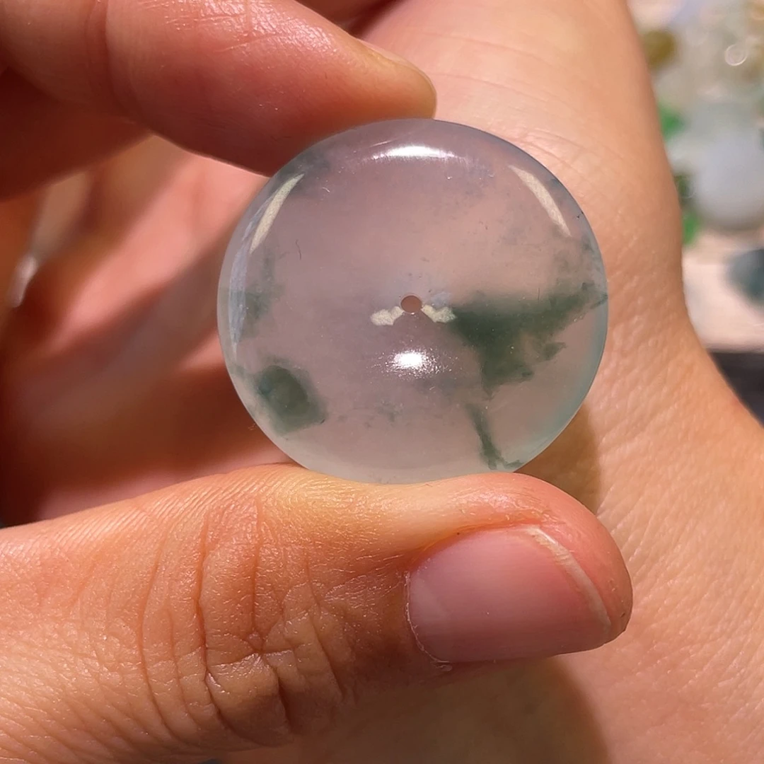 定制翡翠未镶嵌扣子