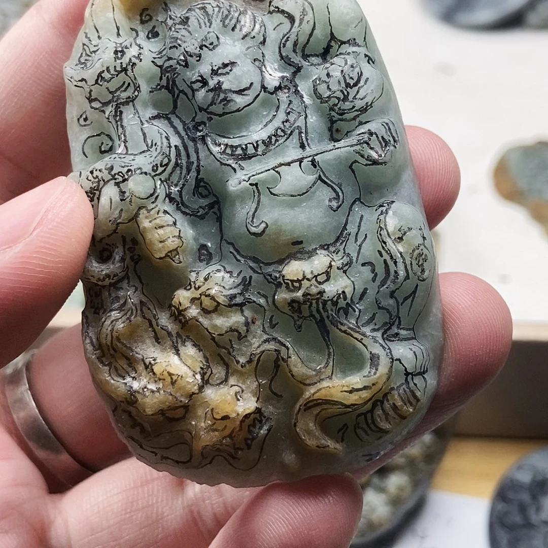 家***调定制翡翠未镶嵌不惧