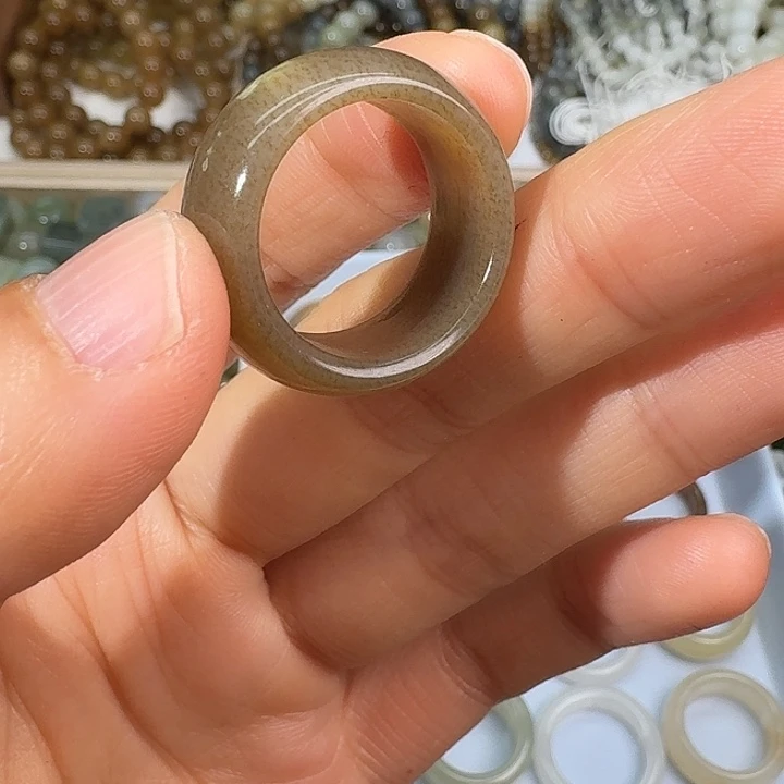 Y****和田玉未镶嵌戒指19内径4