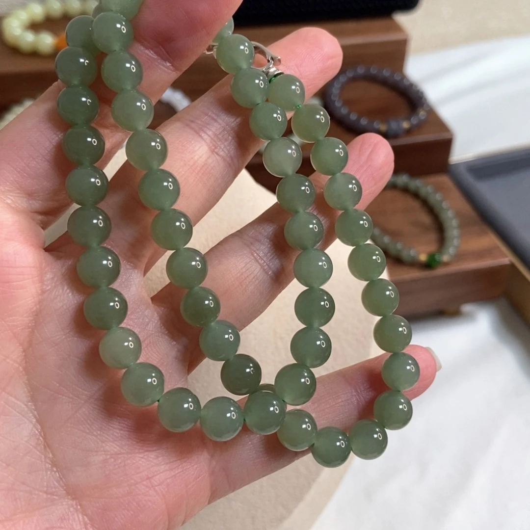 和田玉项链银S925镶嵌陈**?福利8mm深湖水绿项链