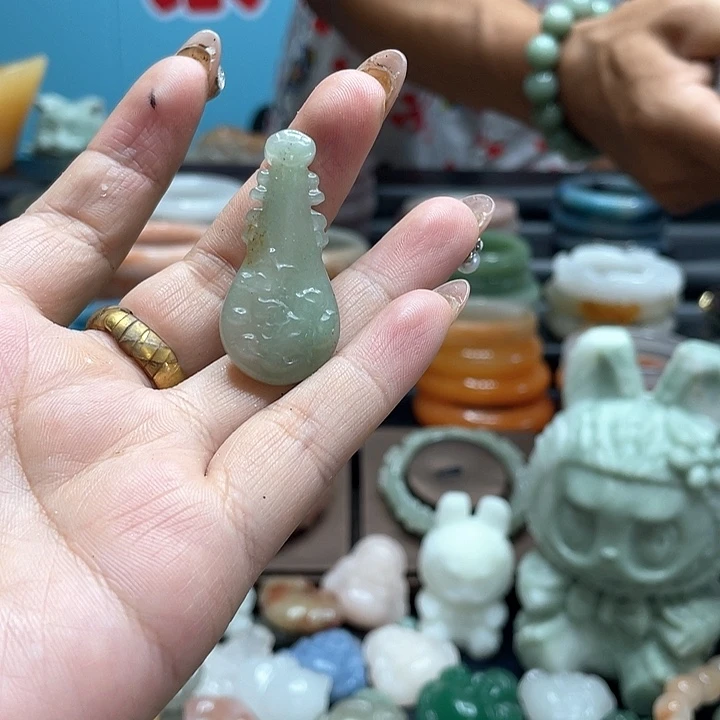 石英质玉手镯合金