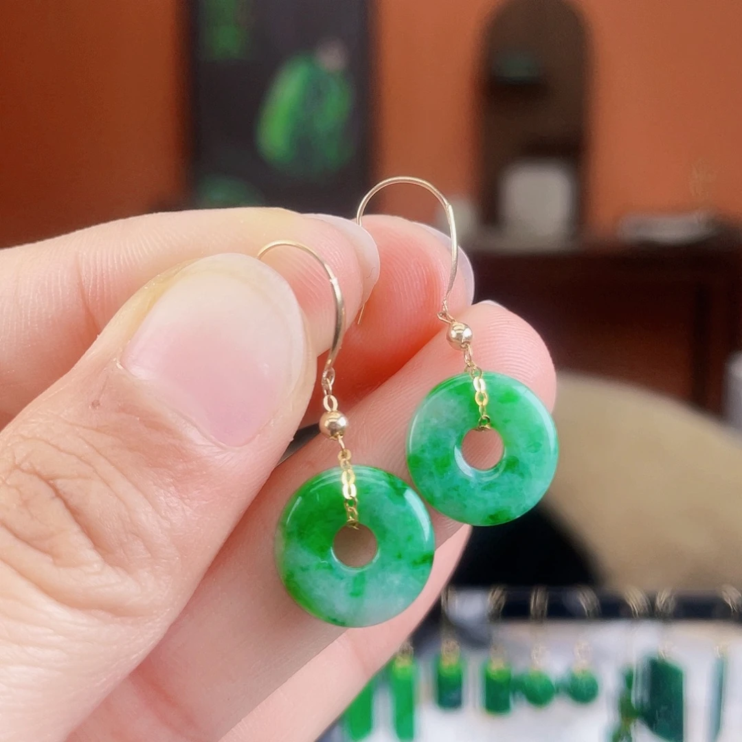 翡翠18K金镶嵌耳饰