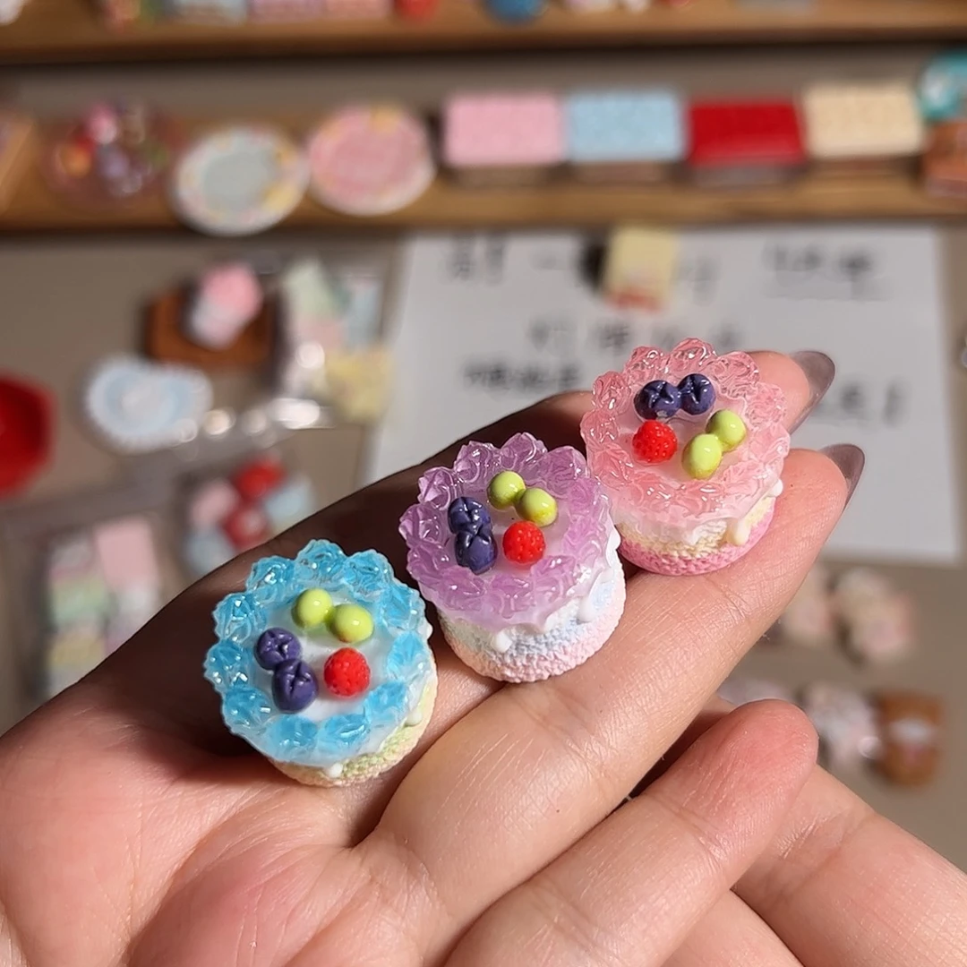 树脂蛋糕3个啦啦啦啦