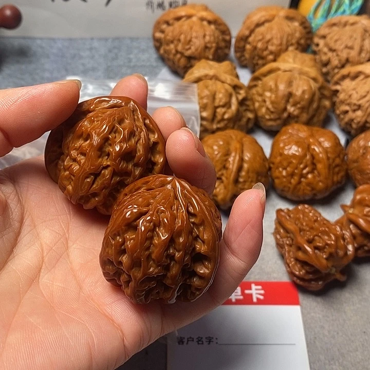 吊坠文玩核桃白狮